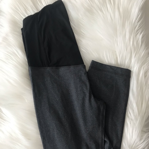 Like New Gray Maternity High Waist Legging Capris - Picture 3 of 5